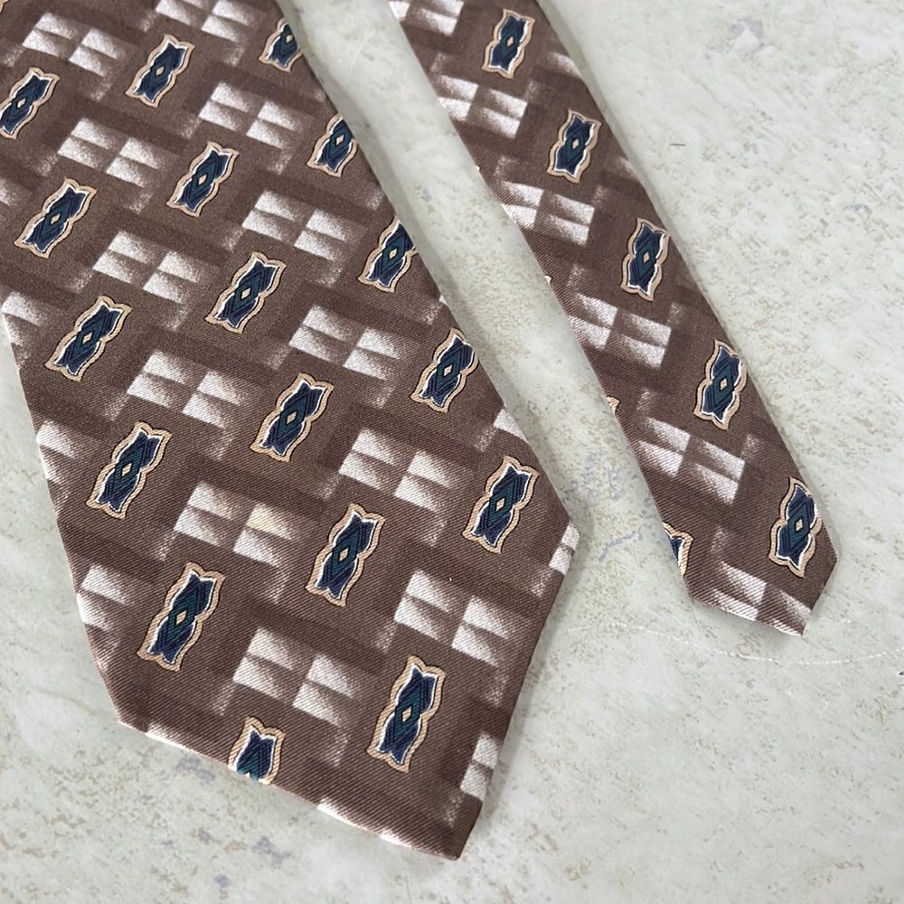 Henry Grethal Neck Tie New!